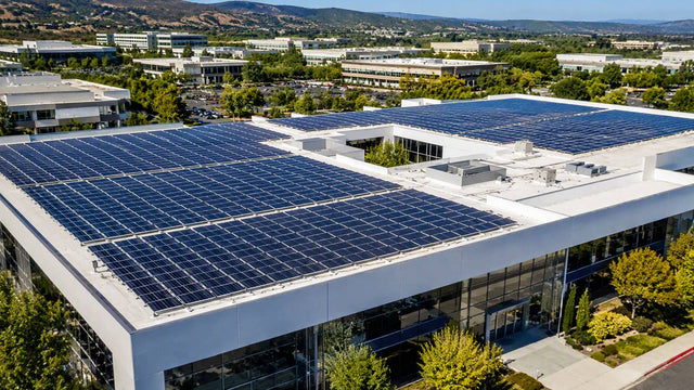 7 Benefits of Switching to Commercial Solar Energy