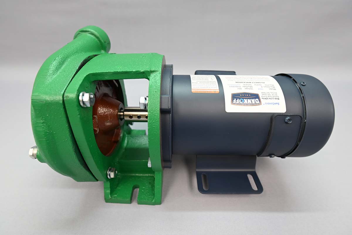 Dankoff Solar Suncentric 7325 12V Battery Pump