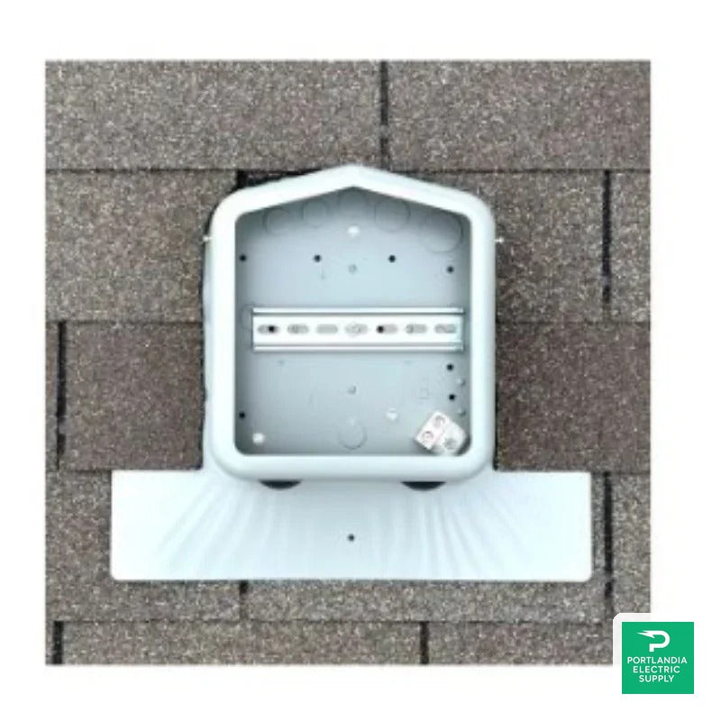Gray Soladeck flashed PV roof-mount combiner/enclosure 600VDC 120 amp - 0799-2G