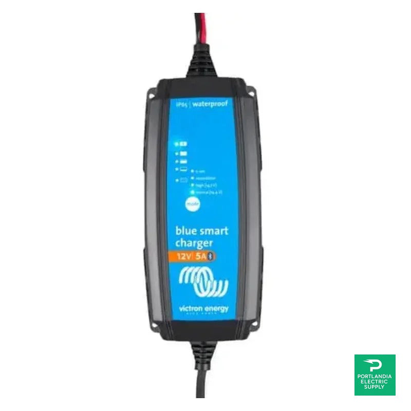 Victron Blue Smart IP65 Charger 12/5 + DC connector 120VAC - BPC120531104R — front view
